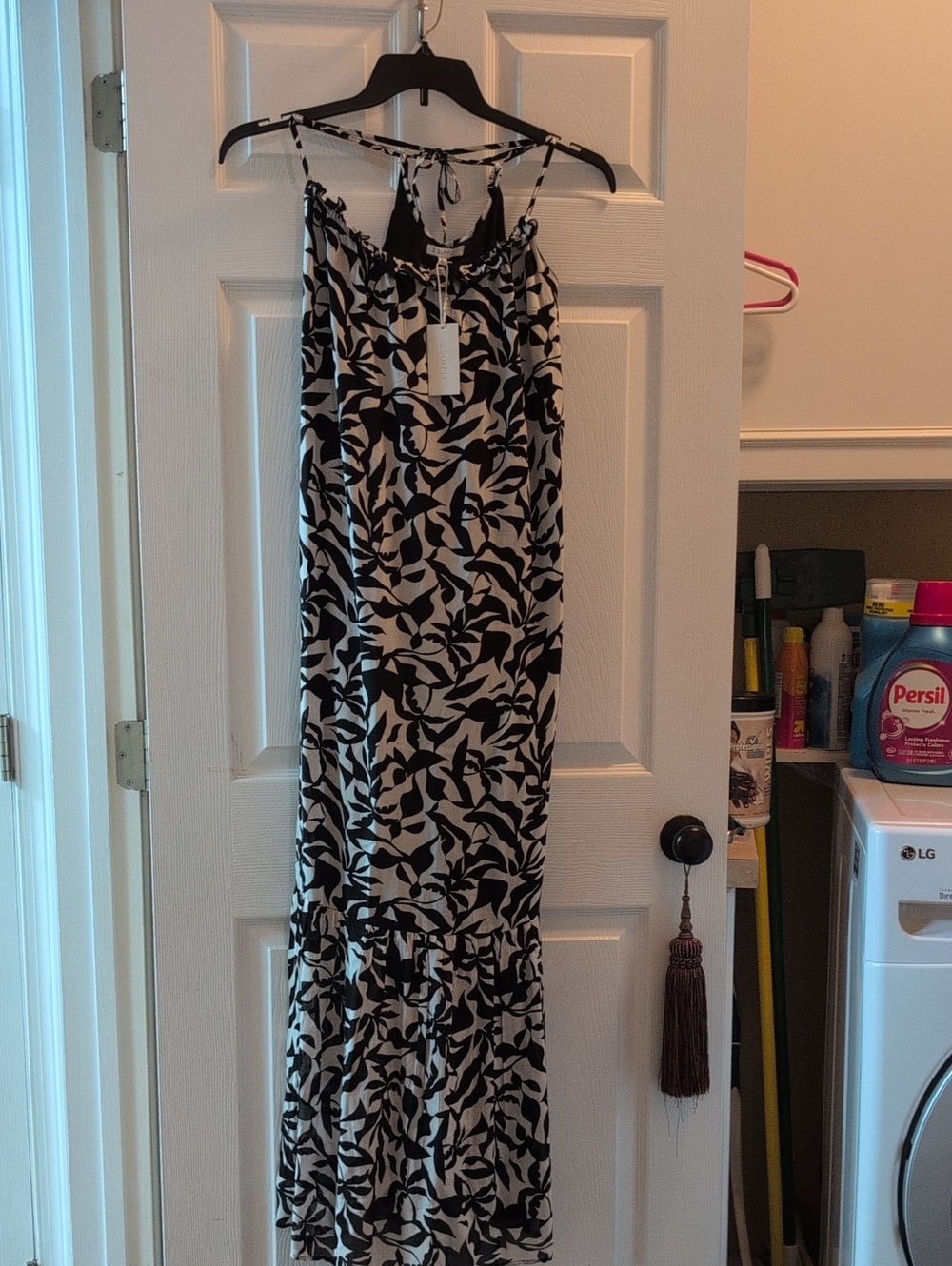 Z Supply Black & White Leaf-Print Maxi Dress